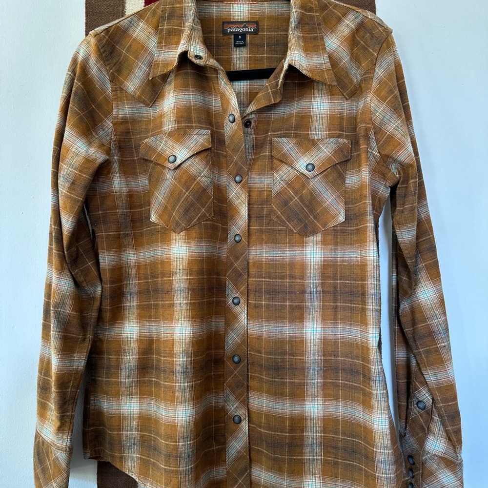 Patagonia Women’s Range West Snap Shirt